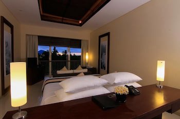 Grand Luley Manado