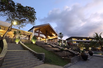 Grand Luley Manado