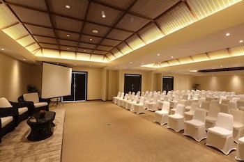Grand Luley Manado