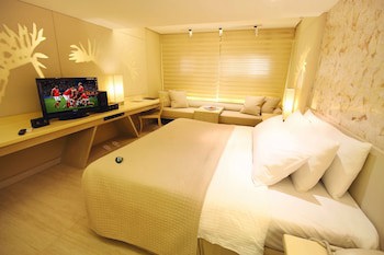 Estacio Uno Lifestyle Resort