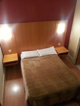 Berkeley Court Hotel
