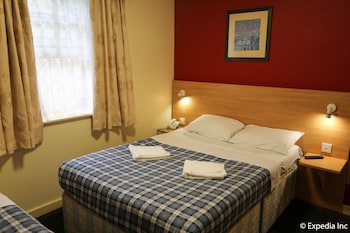 Colliers Hotel