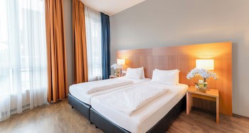 PLAZA Premium Koln galeri fotoğrafı