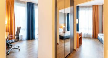 PLAZA Premium Koln galeri fotoğrafı