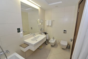Holiday Inn Skopje, An Ihg Hotel