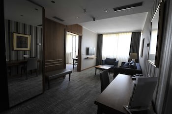 Holiday Inn Skopje, An Ihg Hotel