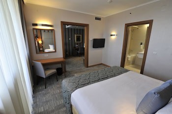 Holiday Inn Skopje, An Ihg Hotel