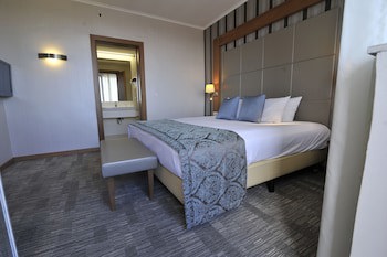 Holiday Inn Skopje, An Ihg Hotel