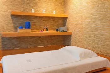 Four Points By Sheraton Sheikh Zayed Road, Dubai