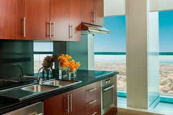Four Points By Sheraton Sheikh Zayed Road, Dubai