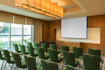 Four Points By Sheraton Sheikh Zayed Road, Dubai