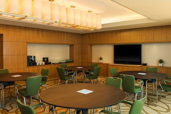 Four Points By Sheraton Sheikh Zayed Road, Dubai