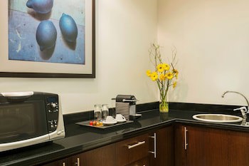 Four Points By Sheraton Sheikh Zayed Road, Dubai