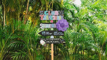 Camino Real Zaashila Huatulco