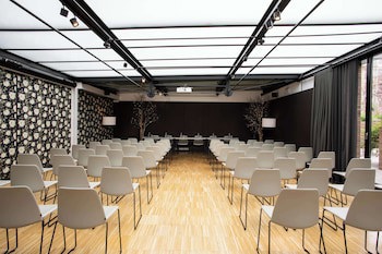 Alexandra Barcelona Hotel, Curio Collection By Hilton