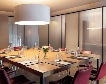 Alexandra Barcelona Hotel, Curio Collection By Hilton