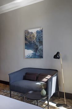 Alexandra Barcelona Hotel, Curio Collection By Hilton