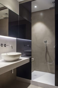 Alexandra Barcelona Hotel, Curio Collection By Hilton