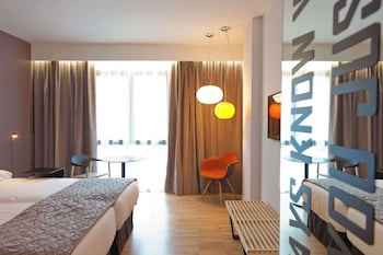Alexandra Barcelona Hotel, Curio Collection By Hilton