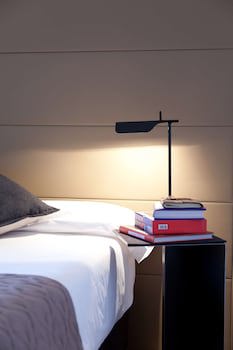 Alexandra Barcelona Hotel, Curio Collection By Hilton