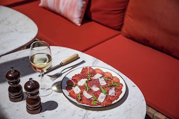 Alexandra Barcelona Hotel, Curio Collection By Hilton