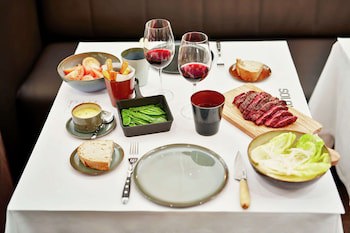 Alexandra Barcelona Hotel, Curio Collection By Hilton