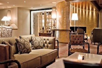 Tschuggen Grand Hotel
