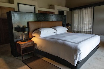 Thompson Zihuatanejo, A Beach Resort, By Hyatt