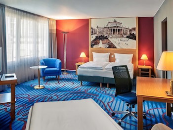 Mercure Hotel Berlin Tempelhof galeri fotoğrafı
