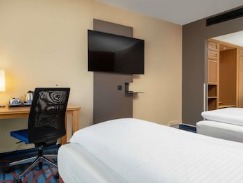 Mercure Hotel Berlin Tempelhof galeri fotoğrafı