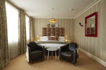The Angel Hotel