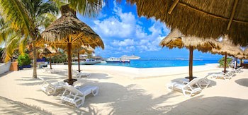 Casa Del Mar Cozumel Hotel & Dive Resort
