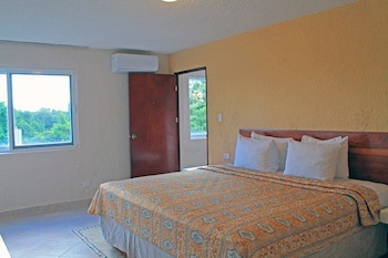 Casa Del Mar Cozumel Hotel & Dive Resort