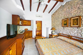 Casa Del Mar Cozumel Hotel & Dive Resort