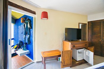 Casa Del Mar Cozumel Hotel & Dive Resort