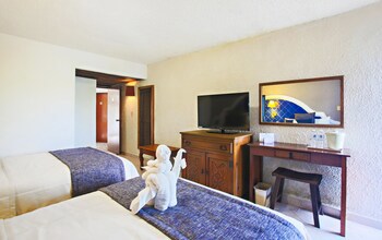 Casa Del Mar Cozumel Hotel & Dive Resort