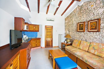 Casa Del Mar Cozumel Hotel & Dive Resort