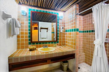 Casa Del Mar Cozumel Hotel & Dive Resort