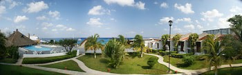 Casa Del Mar Cozumel Hotel & Dive Resort