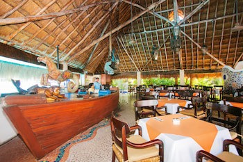 Casa Del Mar Cozumel Hotel & Dive Resort
