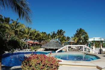 Buena Vista Oceanfront & Hot Springs Resort