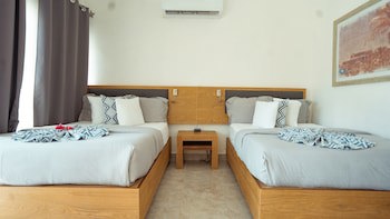 Buena Vista Oceanfront & Hot Springs Resort