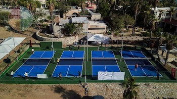 Buena Vista Oceanfront & Hot Springs Resort