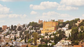 Alhambra Palace Hotel