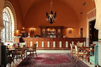 Alhambra Palace Hotel