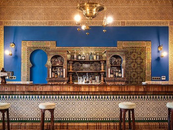 Alhambra Palace Hotel