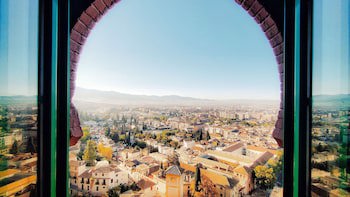 Alhambra Palace Hotel