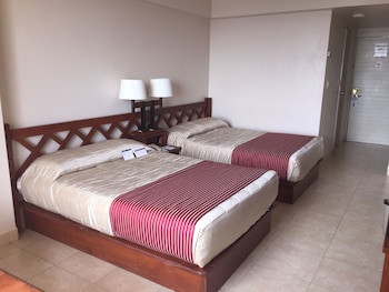Hotel Fortin Plaza