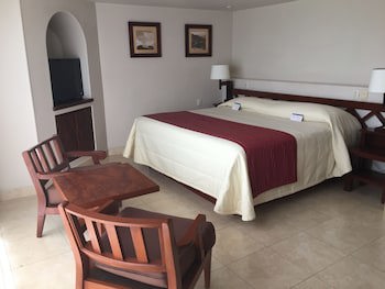 Hotel Fortin Plaza