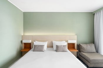 Sport Club By Isrotel Collection
